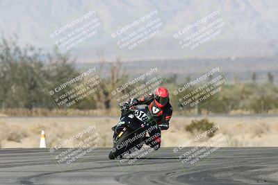 media/Dec-06-2025-CVMA (Sat) [[4a896cc04c]]/Race 4-Formula Middleweight/